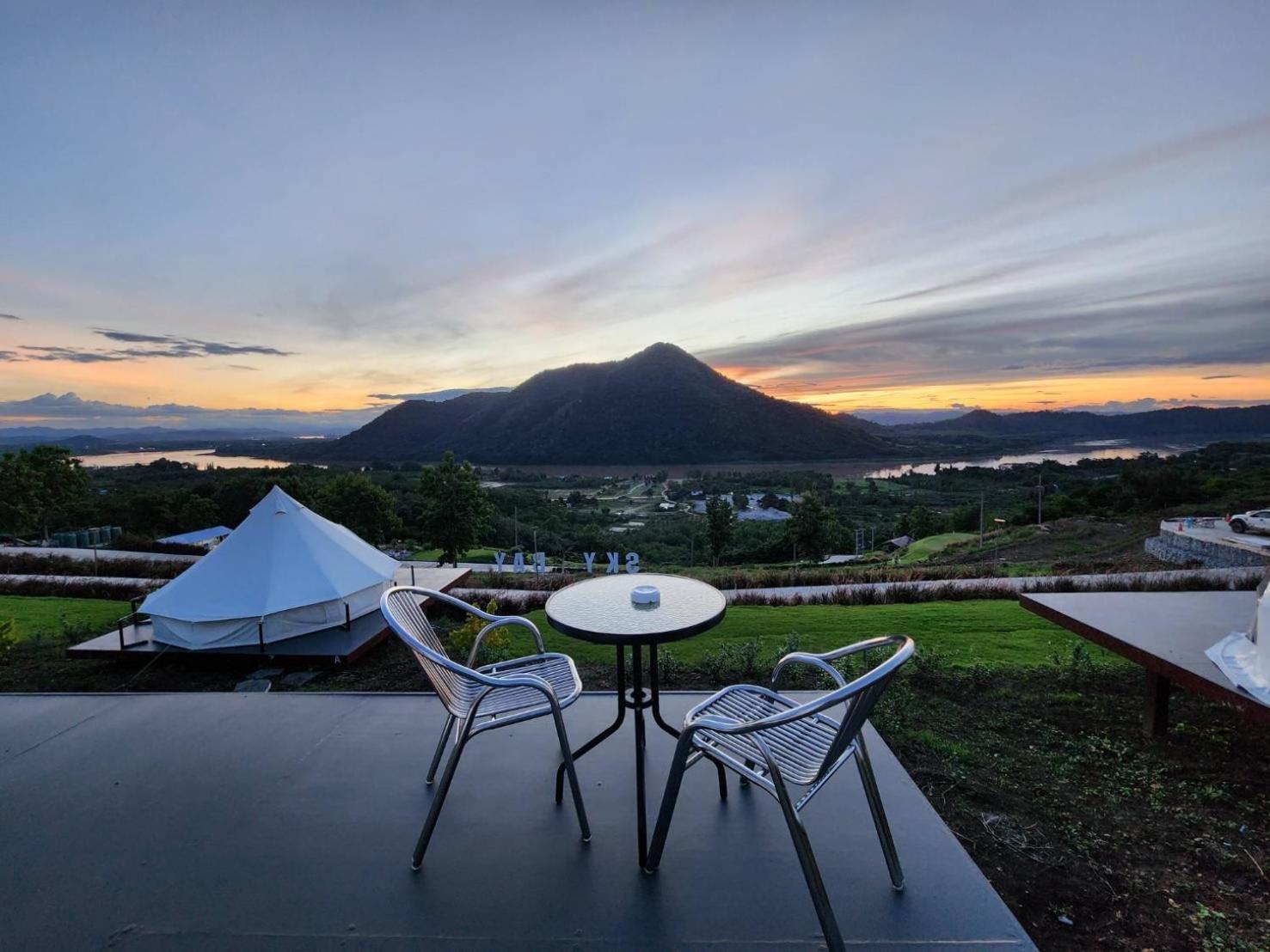 Hotel สกายเบย์ เชียงคาน Pha Baen Exteriér fotografie